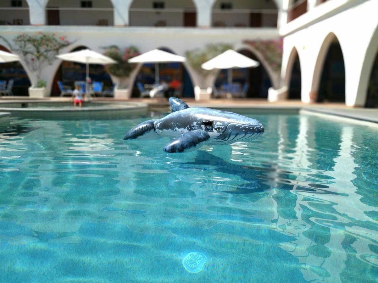 Hotel Hacienda Bugambilias La Paz Esterno foto